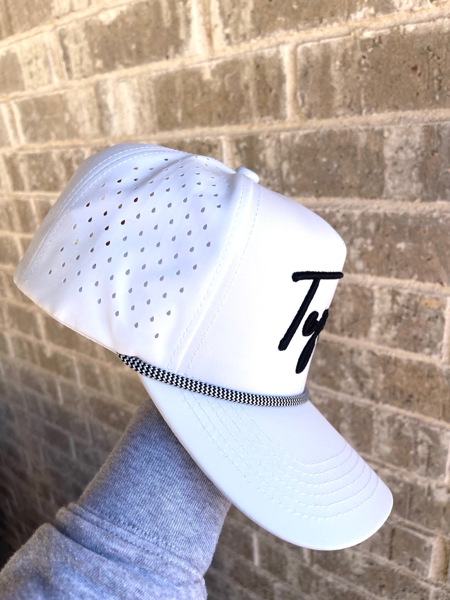 Tejas Hat - White